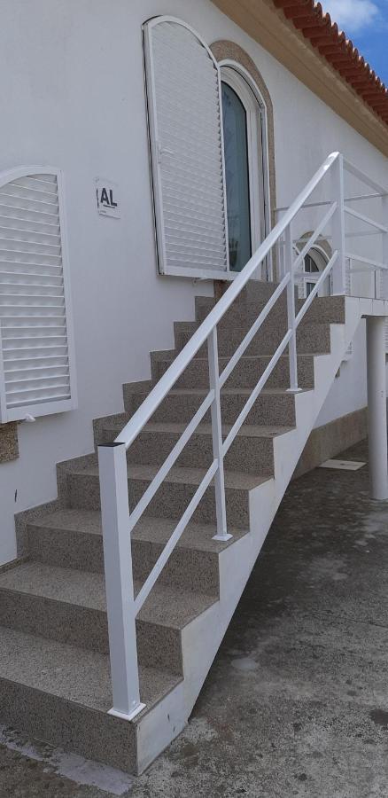 Ocean Front View Apartment อังกรา ดู เอโรอิสโม ภายนอก รูปภาพ
